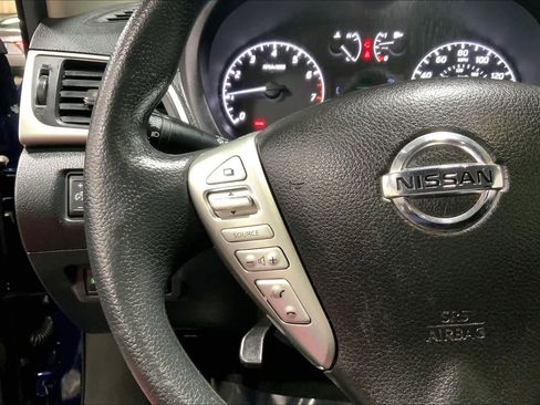 Used 2017 Nissan Sentra S image 24