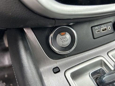 Used 2019 Nissan Murano SV image 20