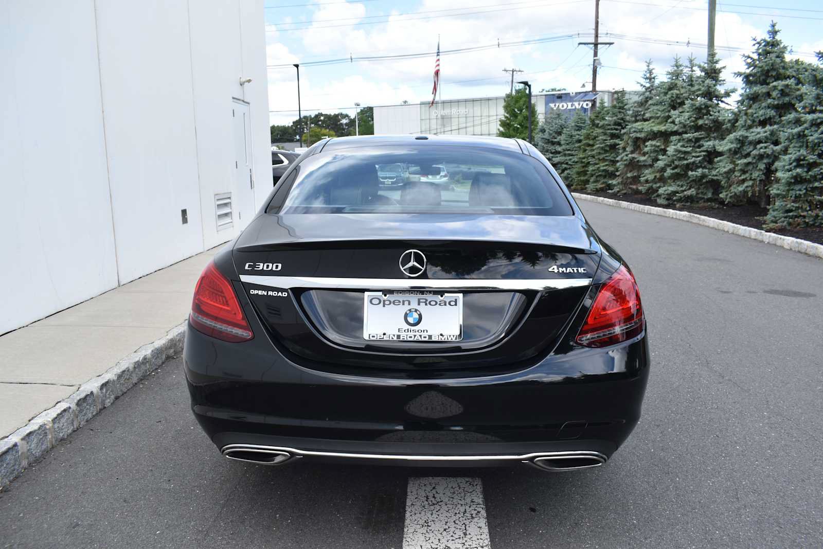 Used 2019 Mercedes-Benz C 300 4MATIC Sedan image 9