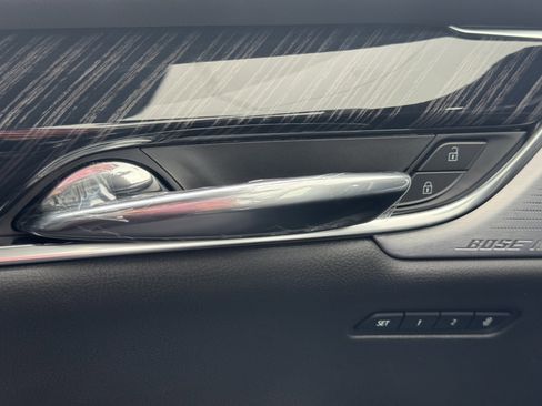 New 2025 Cadillac XT6 Premium Luxury image 31