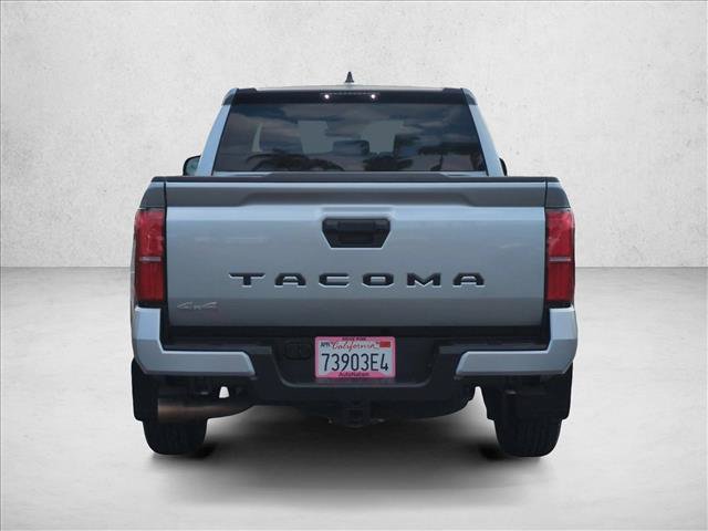 Used 2025 Toyota Tacoma SR5 AWD/4WD image 7