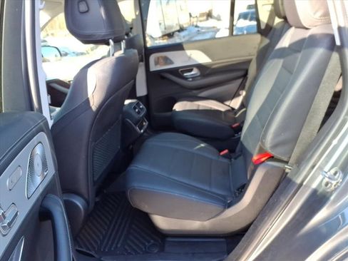 Used 2024 Mercedes-Benz GLS 580 4MATIC w/ Warmth & Comfort Package image 12