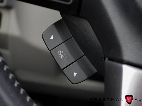 Used 2018 Subaru Forester 2.5i Limited image 31