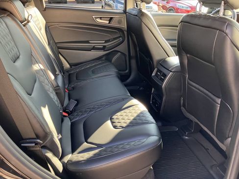 Used 2024 Ford Edge Titanium AWD/4WD image 15