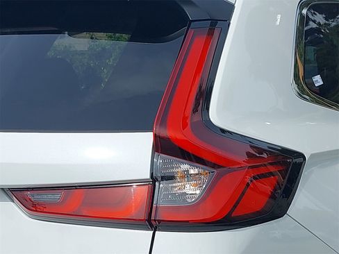 Certified 2025 Honda CR-V EX-L image 37