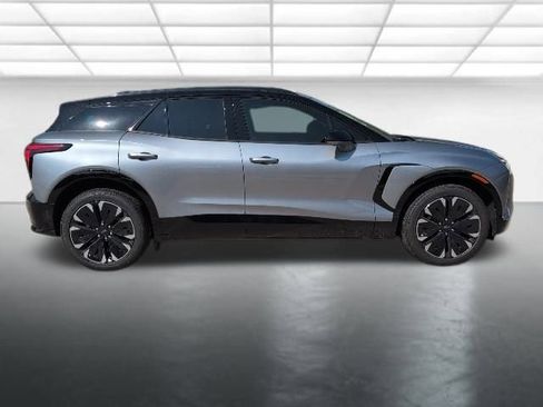 New 2026 Chevrolet Blazer EV RS w/ Super Cruise Package image 39