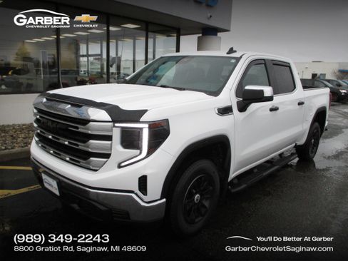 Used 2022 GMC Sierra 1500 SLE image 1