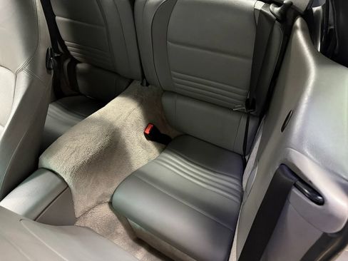 Used 2001 Porsche 911 Cabriolet image 26