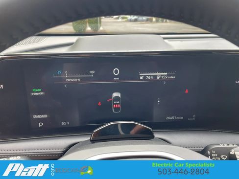 Used 2023 Nissan Ariya FWD image 32