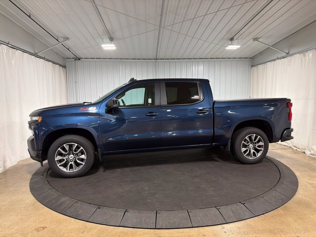Used 2019 Chevrolet Silverado 1500 RST AWD/4WD image 2