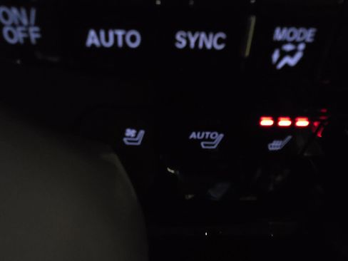 Used 2022 Acura MDX SH-AWD w/ Advance Package image 30