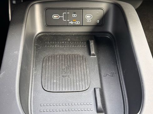 Certified 2025 Hyundai Ioniq 5 N image 31