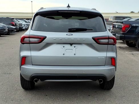 Used 2024 Ford Escape ST-Line w/ Tech Pack #1 AWD/4WD image 4