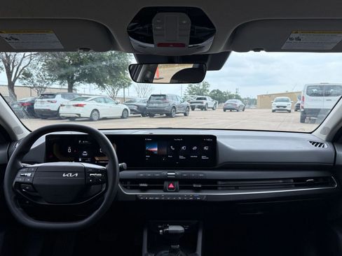 Used 2025 Kia K4 FWD image 35