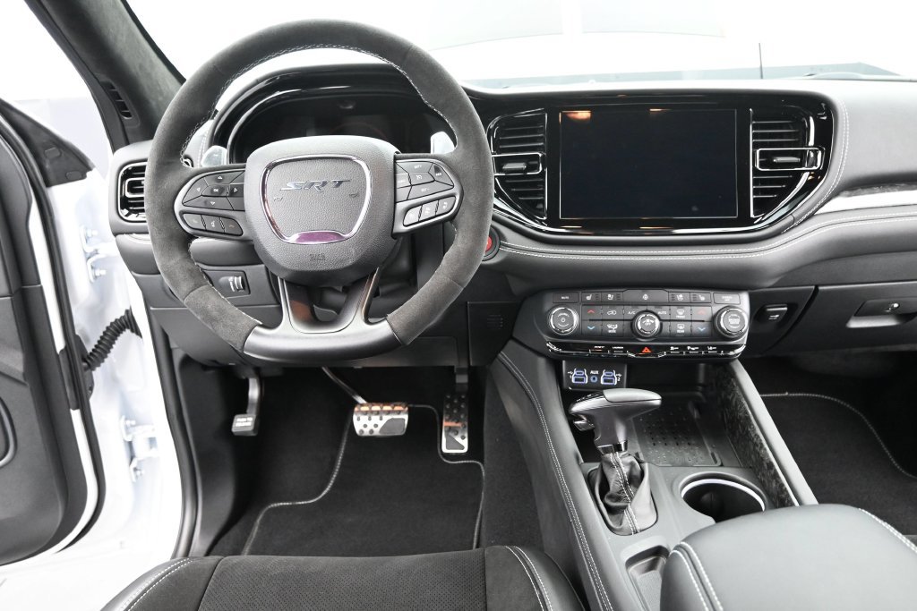 Used 2026 Dodge Durango SRT Hellcat w/ Premium Group AWD/4WD image 32