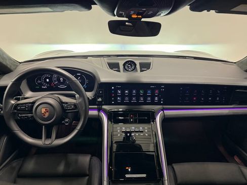 Certified 2025 Porsche Panamera GTS AWD/4WD image 14