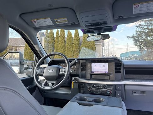 Used 2023 Ford F350 XL w/ Snow Plow Prep Package image 43