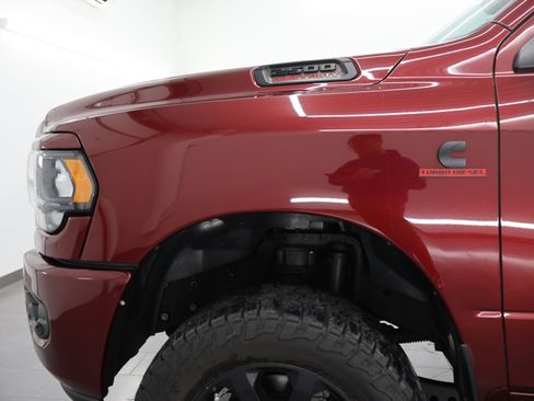 Used 2022 RAM 2500 Big Horn w/ Night Edition image 32