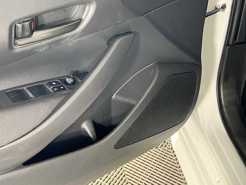 Used 2024 Toyota Corolla LE image 19