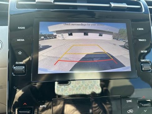 Certified 2023 Hyundai Tucson SEL w/ Convenience Package image 18