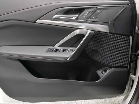 New 2026 BMW X2 xDrive28i image 6