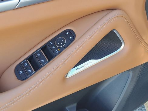 New 2026 INFINITI QX60 Autograph w/ Autograph Tech Package image 12