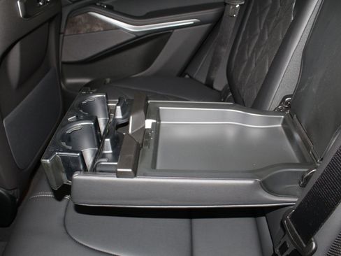 New 2026 BMW X5 xDrive40i w/ Premium Package image 17