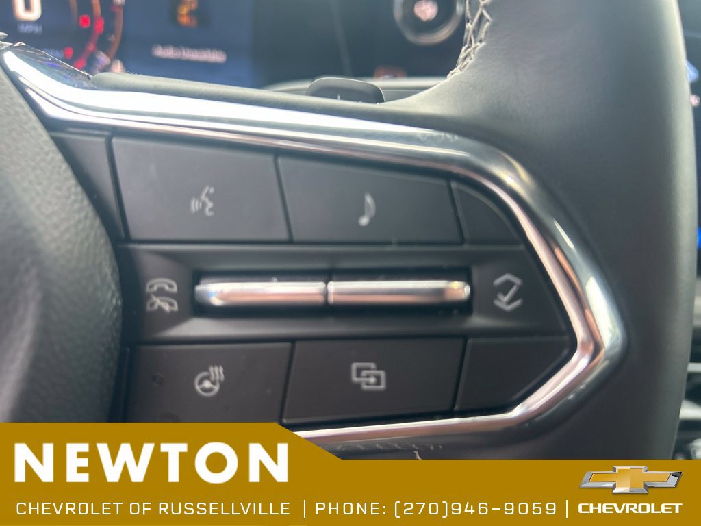 Used 2026 Chevrolet Traverse LT w/ Driver Confidence Package FWD image 15