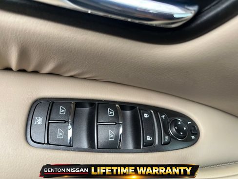 Certified 2024 Nissan Armada Platinum w/ Captain's Chairs Package AWD/4WD image 13