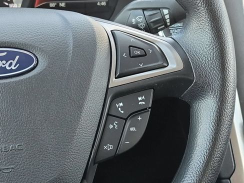 Used 2020 Ford Fusion SE FWD image 26