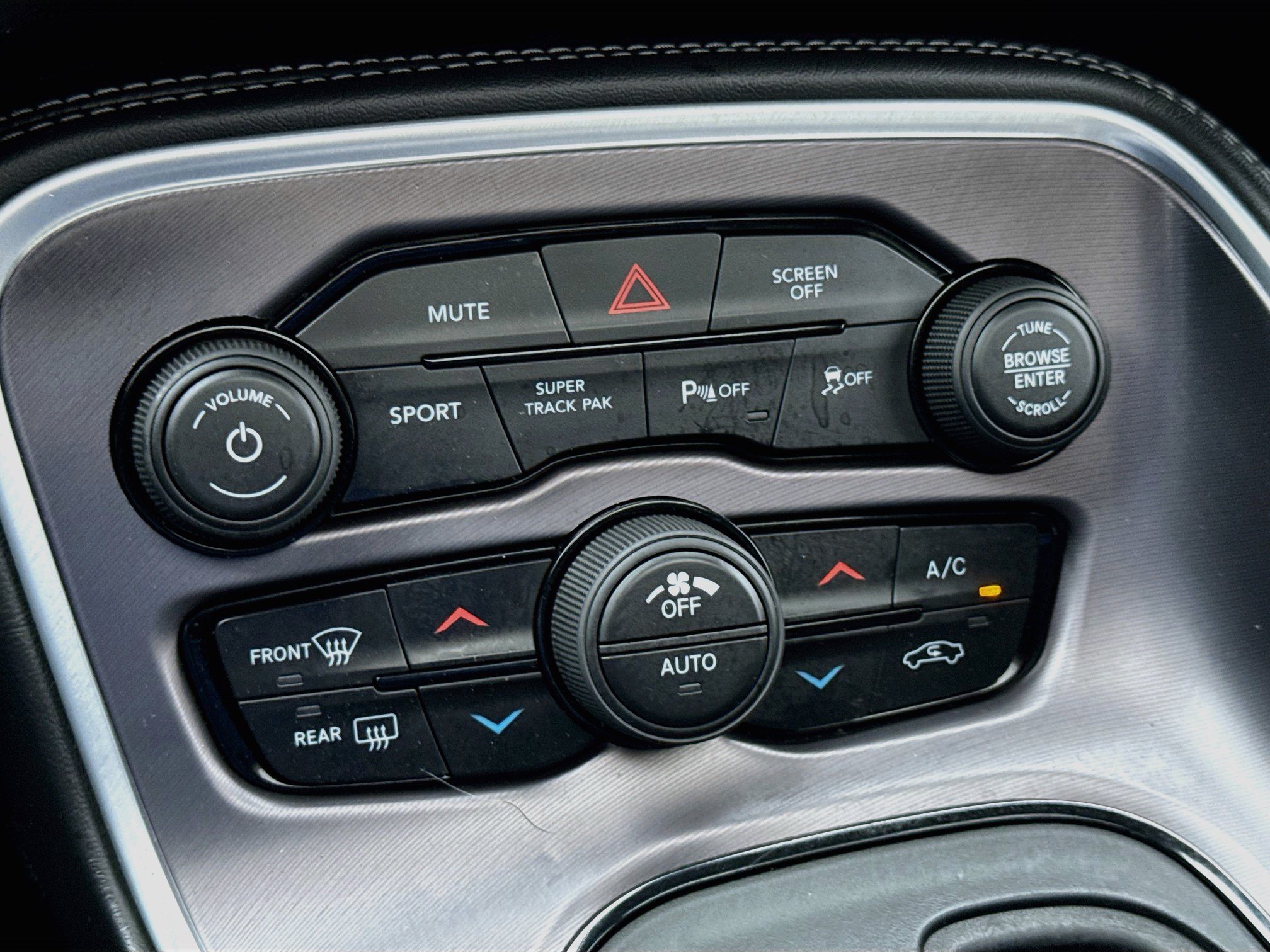 Used 2020 Dodge Challenger GT w/ Plus Package AWD/4WD image 18