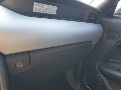 Used 2017 Ford Mustang GT Premium w/ Equipment Group 401A image 36