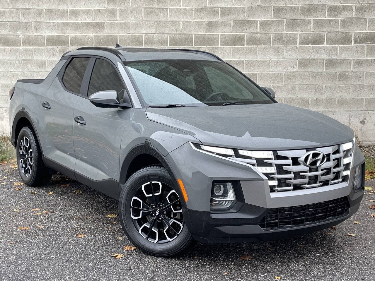 Used 2022 Hyundai Santa Cruz SEL w/ Activity Package AWD/4WD image 1