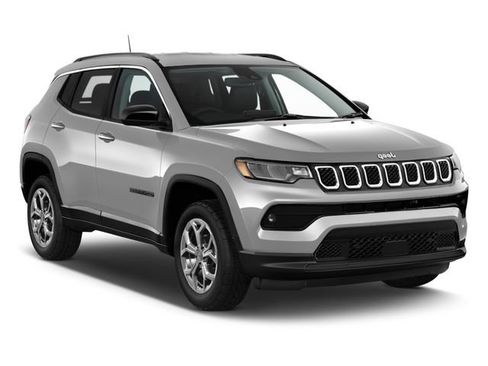 Used 2025 Jeep Compass Latitude w/ Altitude Special Edition AWD/4WD image 1