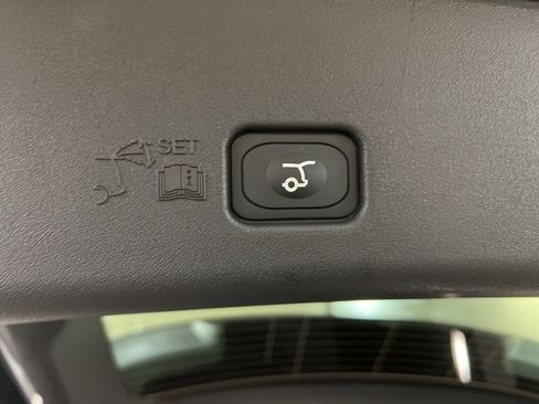 New 2026 Lincoln Nautilus Premier w/ Equipment Group 102A image 39