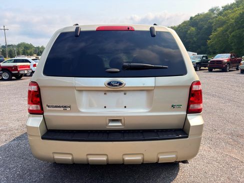 Used 2012 Ford Escape XLT AWD/4WD image 6