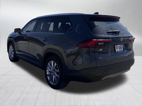 Used 2024 Toyota Grand Highlander Platinum image 5