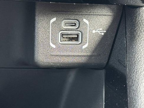 New 2026 Jeep Compass Limited image 35