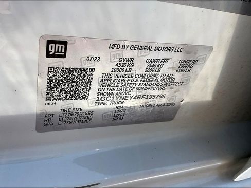 Used 2024 Chevrolet Silverado 2500 LT image 26