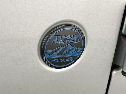 Used 2023 Jeep Wrangler Unlimited w/ Convenience Group image 28