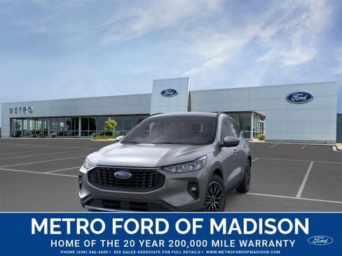 New 2025 Ford Escape SE FWD image 3
