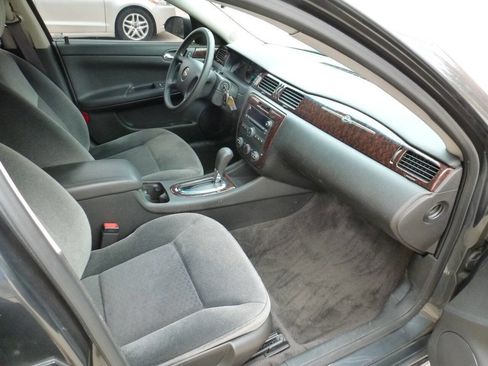 Used 2014 Chevrolet Impala Limited LS image 11