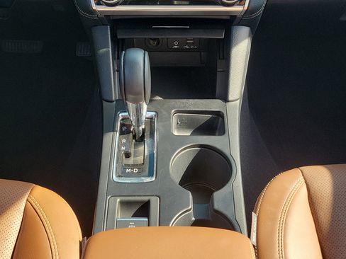 Used 2019 Subaru Outback 3.6R Touring w/ Popular Package #3A image 18