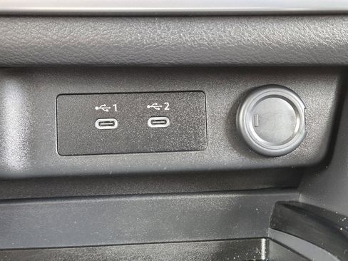 Used 2025 Nissan Rogue SV image 21