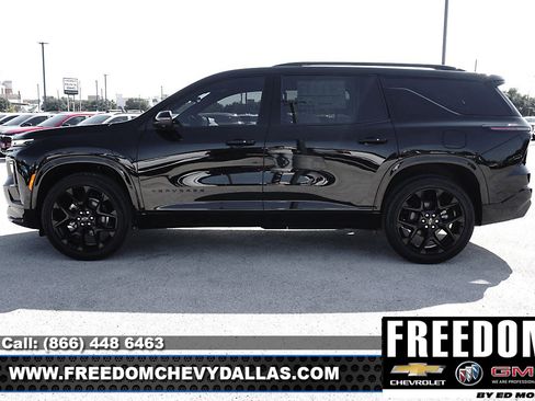 New 2026 Chevrolet Traverse RS image 4