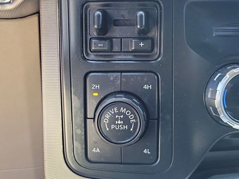 Used 2024 Ford F150 Platinum w/ Equipment Group 703A Plus AWD/4WD image 28