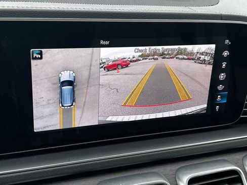 Used 2022 Mercedes-Benz GLE 350 4MATIC w/ Premium Package image 27