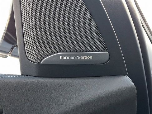 New 2026 BMW X7 xDrive40i w/ M Sport Package image 16