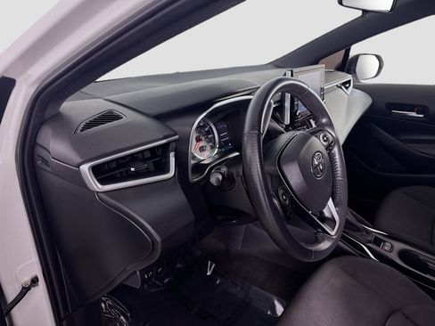 Used 2020 Toyota Corolla SE w/ Carpet Mat Package image 23
