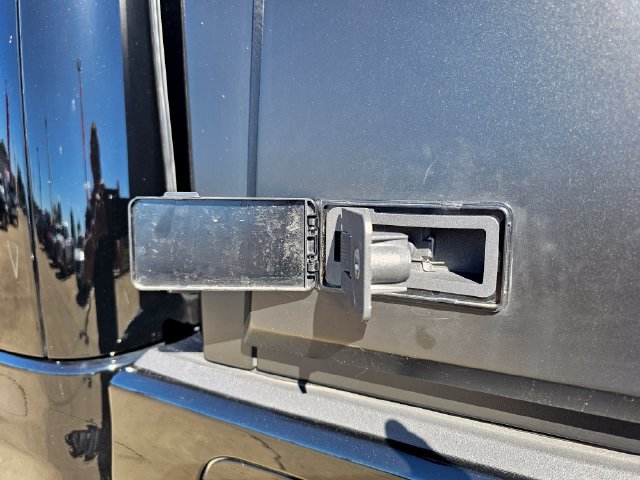 Used 2020 Jeep Gladiator Rubicon AWD/4WD image 15